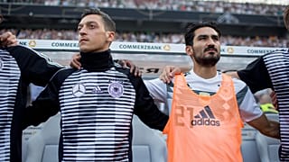 Dünya Kupası'nda Türkiye yok ama Türk futbolcular var