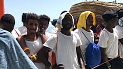 L'odissea dell'Aquarius in rotta verso la Spagna