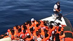 Aquarius: на пути в Валенсию