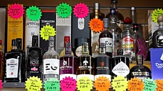 Προσφορές σε κάβα ποτών στη Μεγάλη Βρετανία