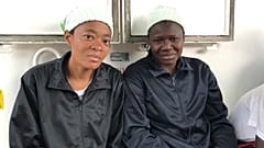 Des passagers dans l'attente, à bord de l'Aquarius