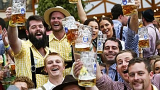 3500 Ft lesz egy korsó sör az Oktoberfesten 