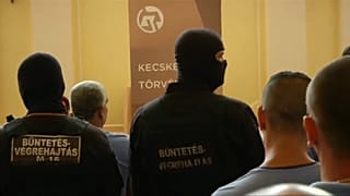 Ungheria, 25 anni ai passeur che lasciarono soffocare 71 migranti