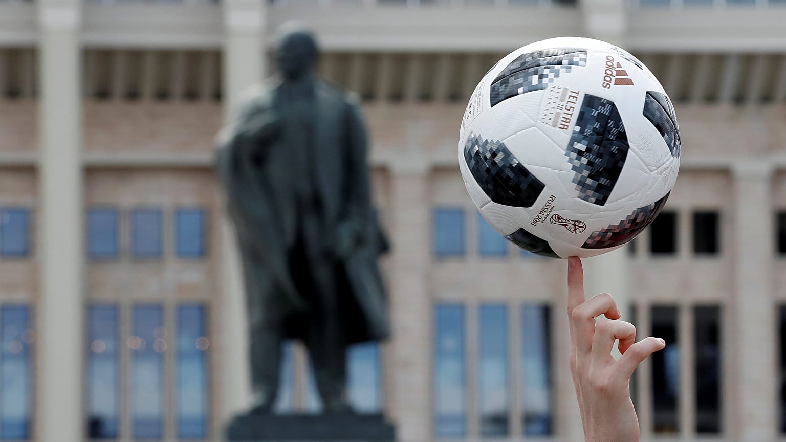 MEPs renew call for diplomatic boycott of World Cup