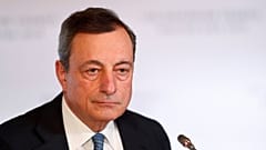 ΕΚΤ: Μηδενικά επιτόκια έως το καλοκαίρι του 2019