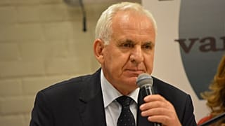 Makedonya-Yunanistan isim krizi: "Ülkenin isminin değişmesi zor"