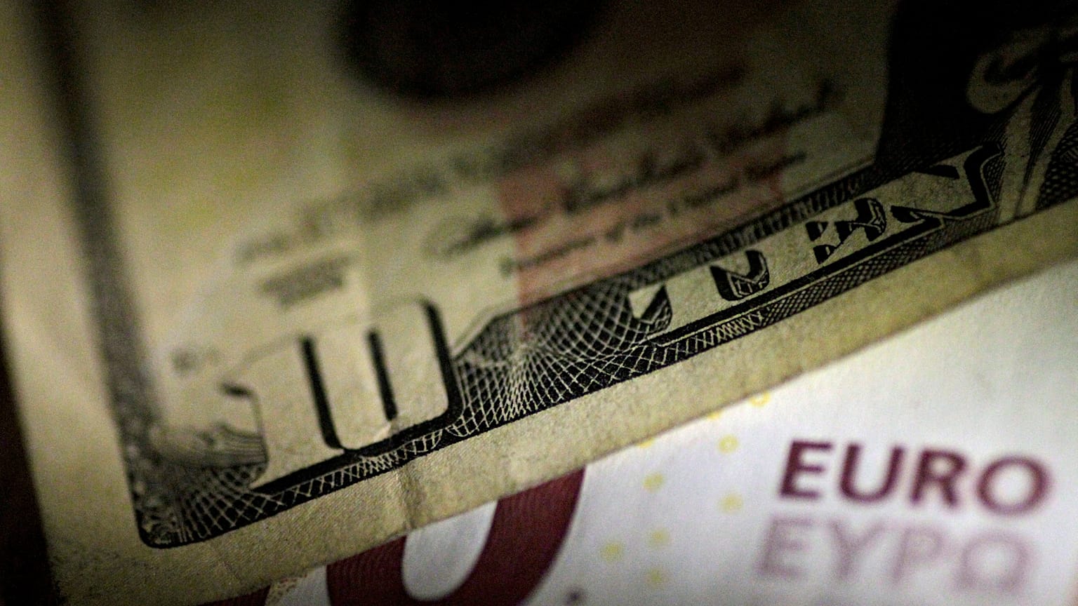 الإمارات ستودع مليار دولار في البنك المركزي الإثيوبي 