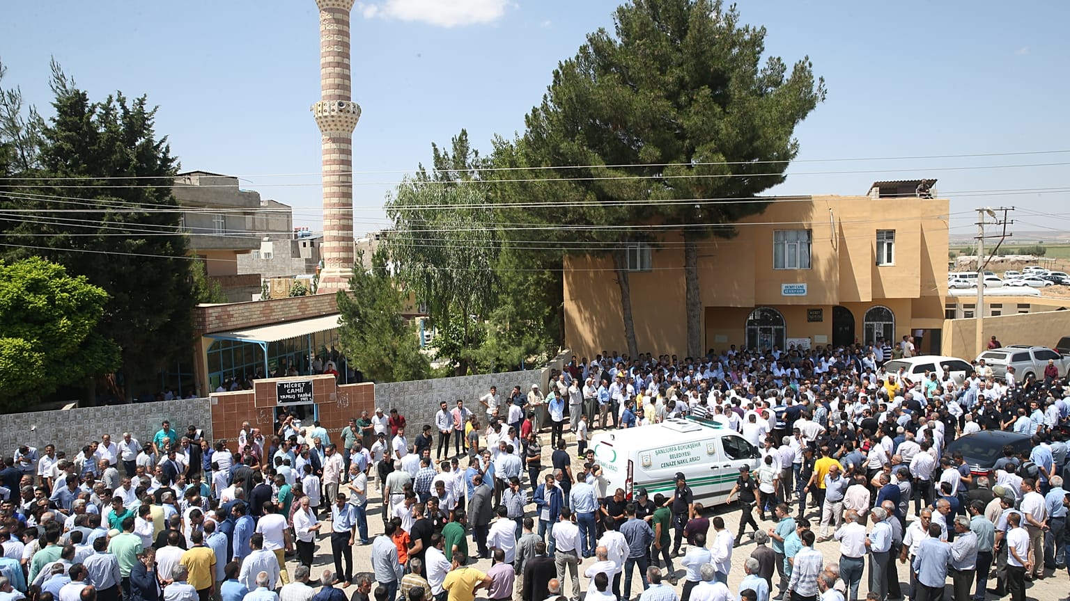 Suruç'taki cenaze törenine polis müdahalesi