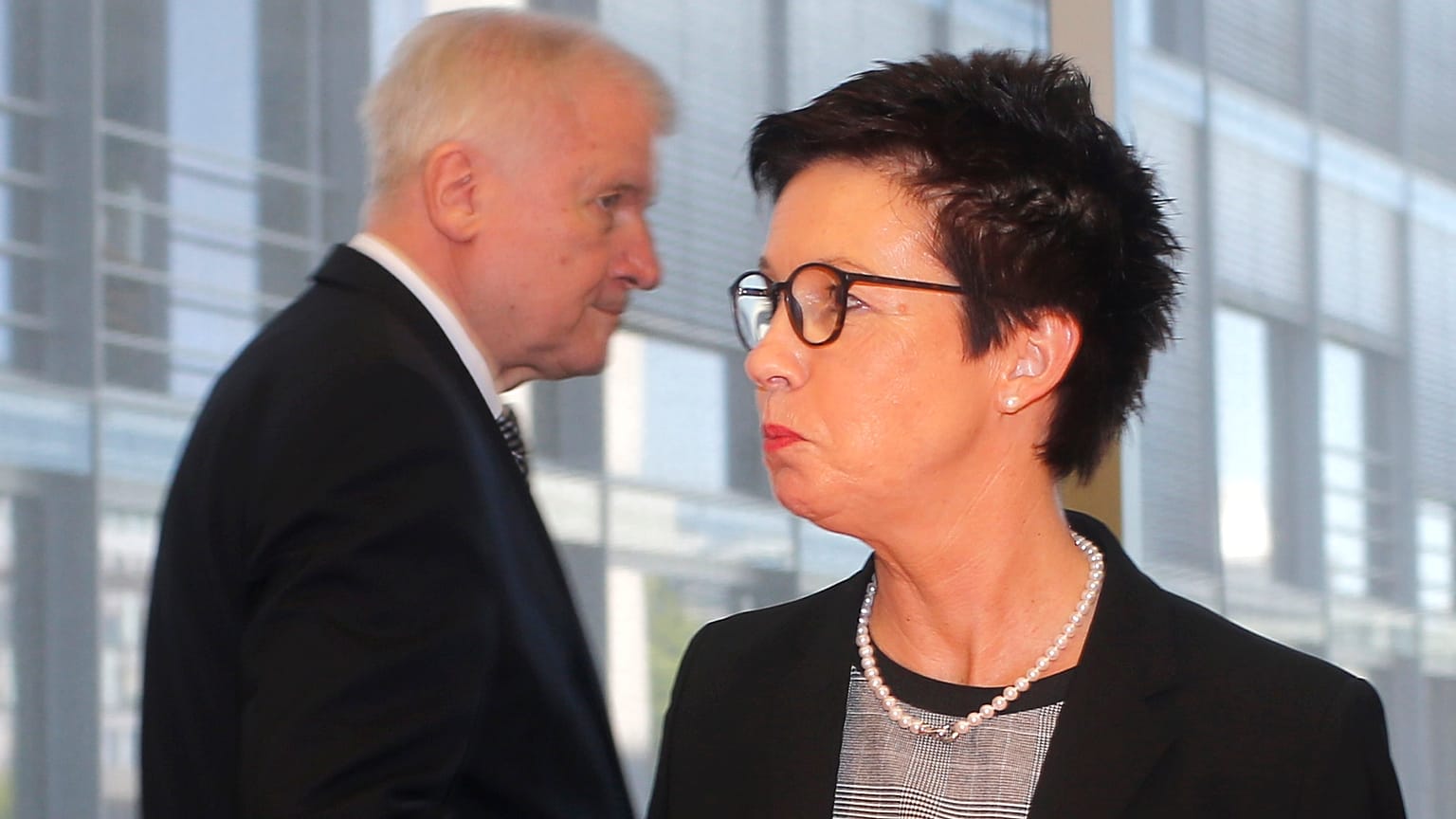Horst Seehofer entlässt BAMF-Chefin Jutta Cordt