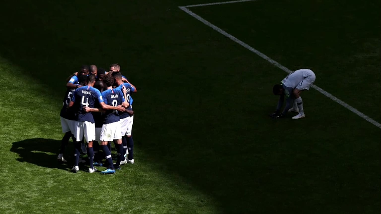 França vence Austrália em estreia no Mundial