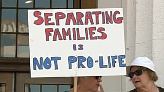 Protest gegen die Trennung von Kindern illegaler Einwanderer