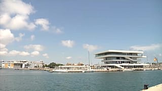 Porto de Valência prepara chegada de migrantes