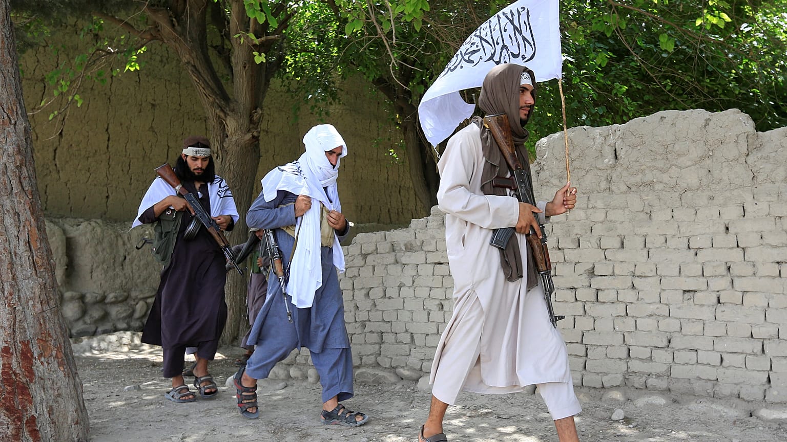 Taliban ateşkesi uzatmadı, Cumhurbaşkanı Gani hedefte