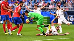 Cruel derrota de Costa Rica ante Serbia (0-1)