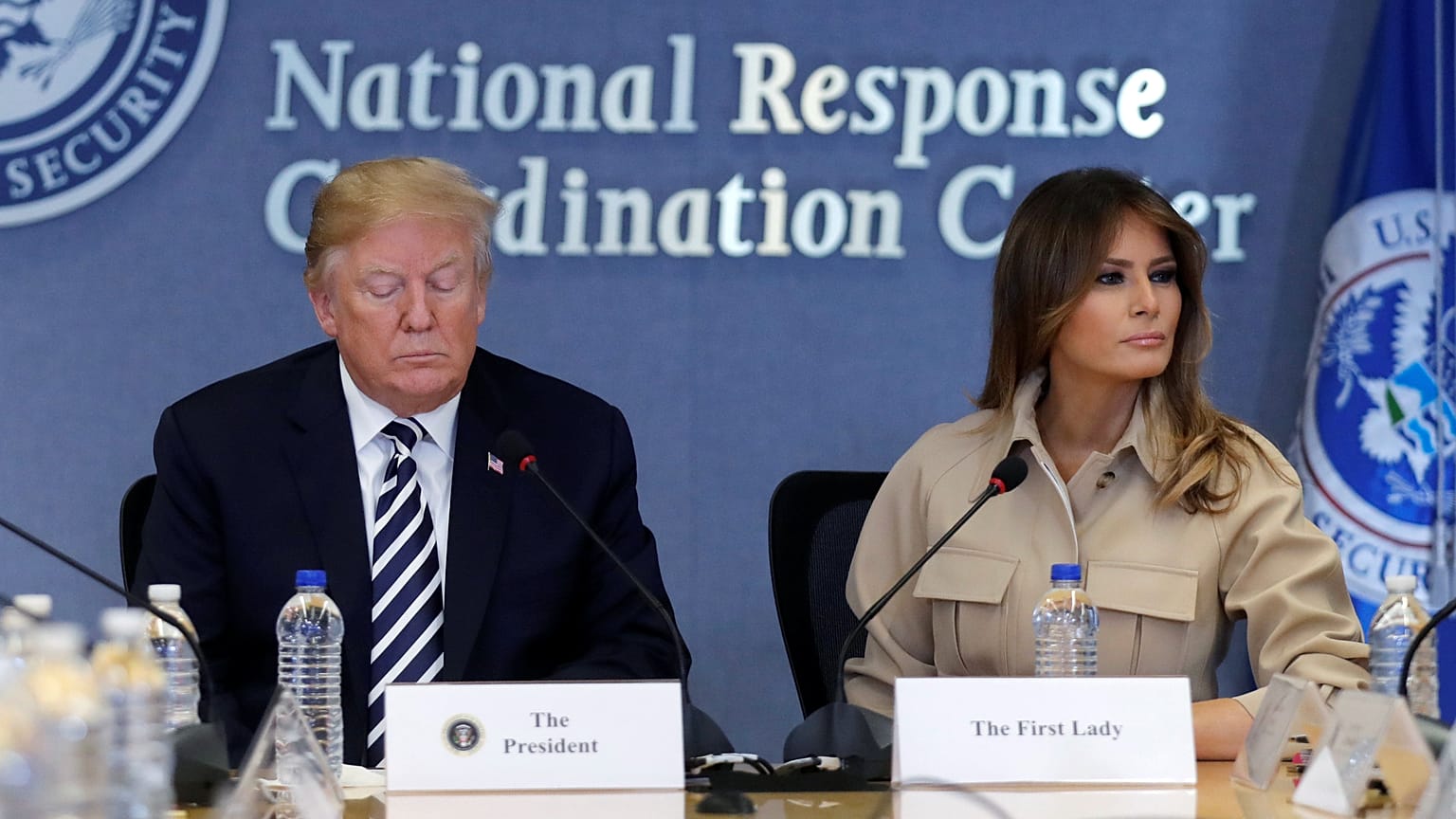 Melania, Donald Trump'ın 'sıfır hoşgörü' politikasını eleştirdi