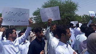 وزیر کشور خواستار انتشار گزارش از ماجرای تجاوز به دختران ایرانشهر شد