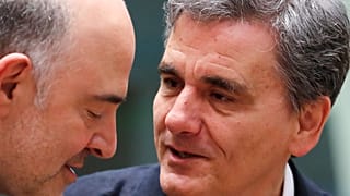 Μοσκοβισί: «To Eurogroup πρέπει να ελαφρύνει το ελληνικό χρέος»