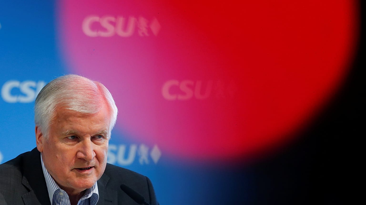 "La propuesta de Seehofer para frenar la inmigración en las fronteras alemanas sería costosa y difícil"