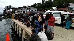 Elsüllyedt egy komp az 500 méter mély tóban