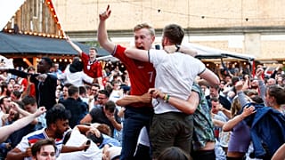 Fãs da seleção inglesa em êxtase