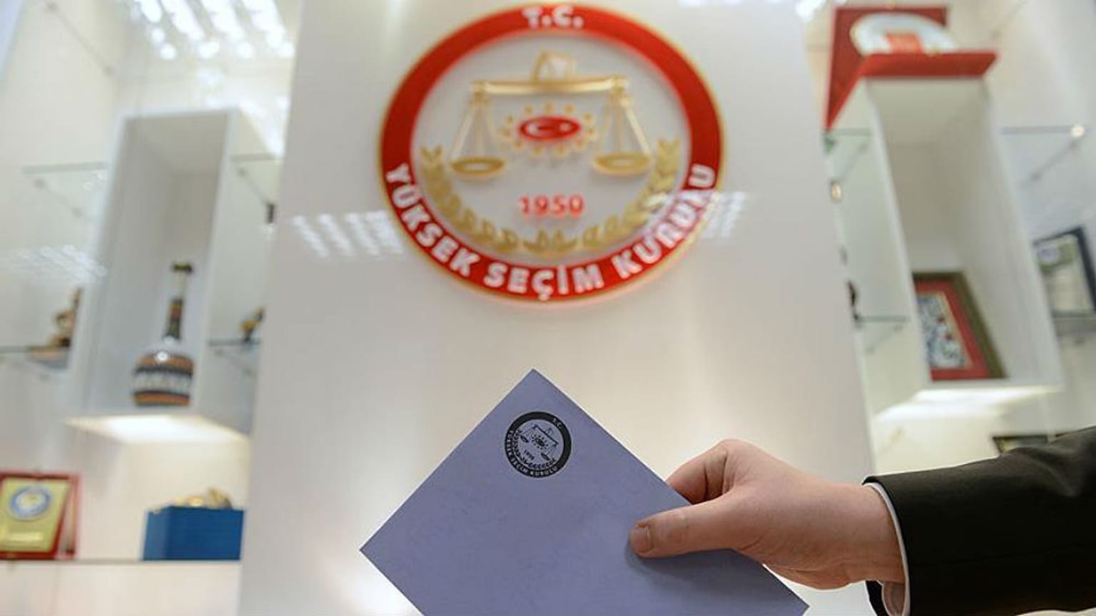 ANKET - 24 Haziran'da yarışacak parti ve cumhurbaşkanı adaylarını ne kadar tanıyorsunuz? 