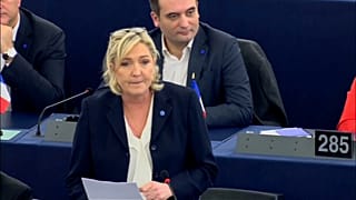 Marine Le Pen muss 300 000 Euro zurückzahlen 