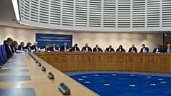 AİHM Türkiye'yi 'cinsiyet ayırımcılığından' mahkum etti