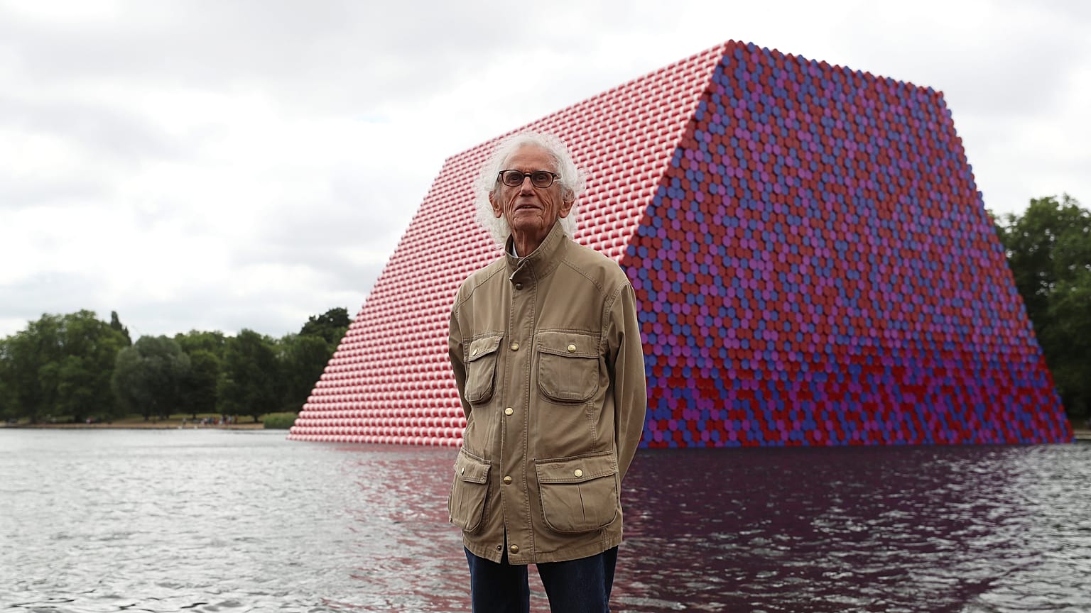 Christo flutua no Hyde Park