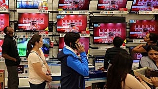 Istat: crescono i consumi ma anche il divario tra famiglie