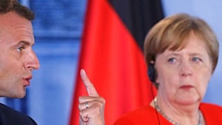 Közös európai választ akar Merkel és Macron