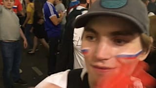 Веселится и ликует весь народ