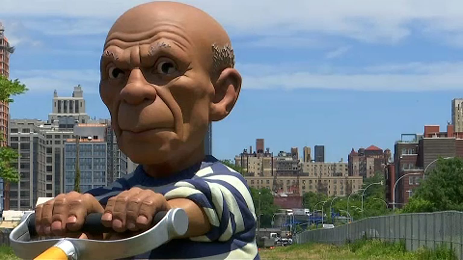 Picasso nyírja a füvet Brooklynban