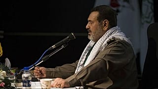 سرلشکر فیروزآبادی ویلای لواسان را تحویل داد