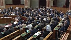 Elfogadta a Parlament a Stop Sorost