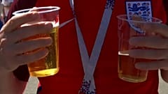 A sörrel is kalkuláltak a focivébé szervezői