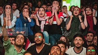 ورزشگاه آزادی، دروازه‌ای که بر روی زنان باز شد؛ گفتگوی یورونیوز با دو نماینده زن مجلس