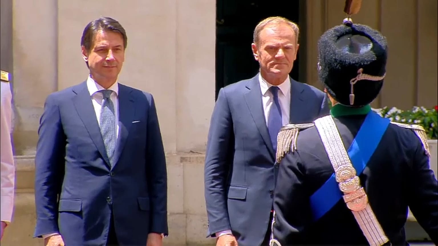 Conte: precedenza al "primo approdo"