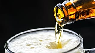 CO2-Versorgungskrise bedroht Europas Bier-Vorräte