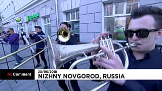 Une fanfare à l'heure du foot à Nijni Novgorod
