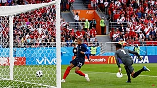 Mondial : la France bat le Pérou (1-0) et se qualifie en huitième