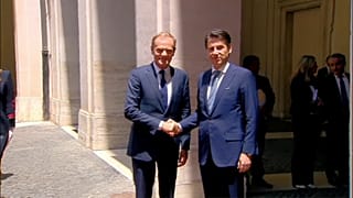 Меркель уговорила Конте