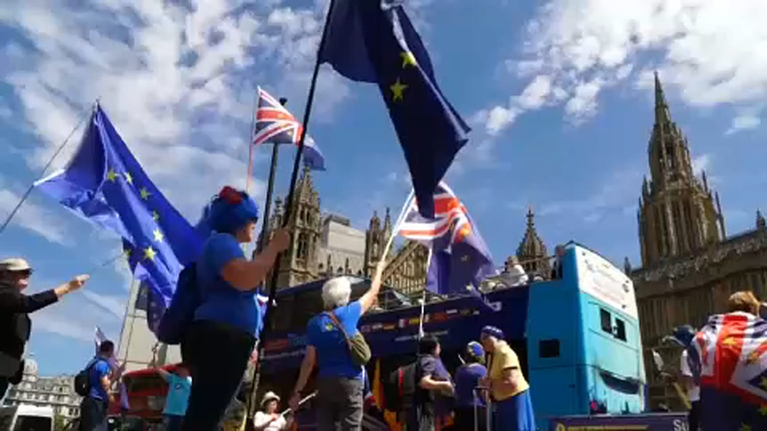 Brexit után hatóság ellenőrzi majd a külfödiek válaszait