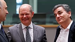 Dívida grega ensombra recomeço pós resgate