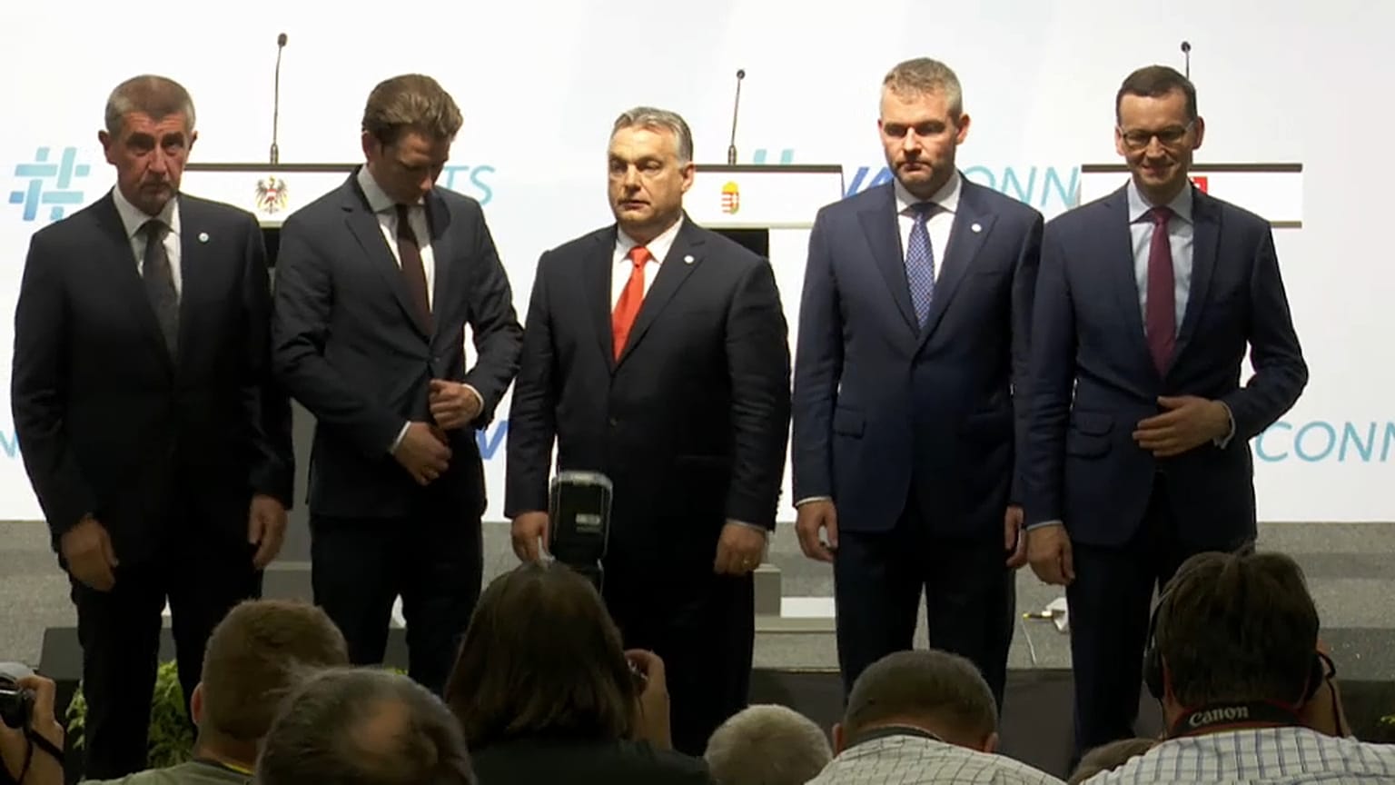Мигранты: "четверка" давит на Брюссель