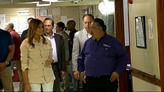 جهود حل أزمة المهاجرين مستمرة وميلانيا تزور مركز احتجاز أطفال في تكساس