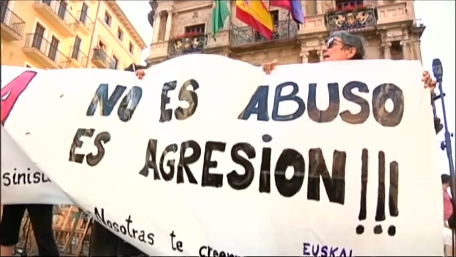 "Si 'La Manada' sale de la cárcel, nosotras salimos a las calles"