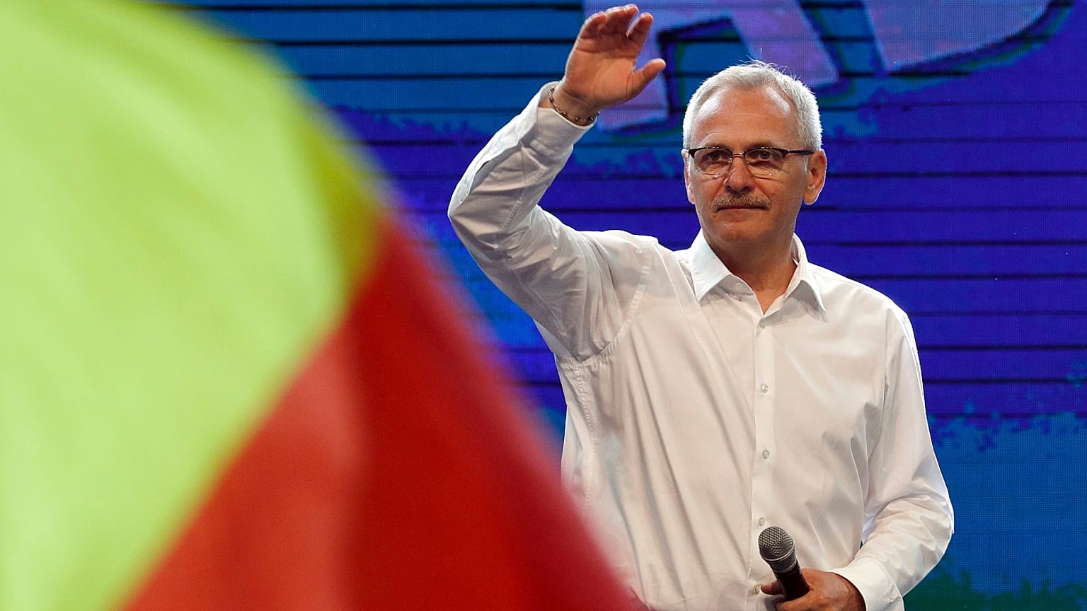 Φυλάκιση 3,5 ετών στον ηγέτη των Σοσιαλιστών της Ρουμανίας