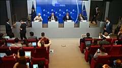 Creditors announce new deal on Greek debt