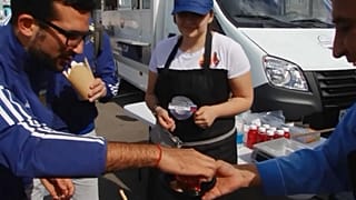 "Chefs" mostram cozinha russa a adeptos de todo o mundo