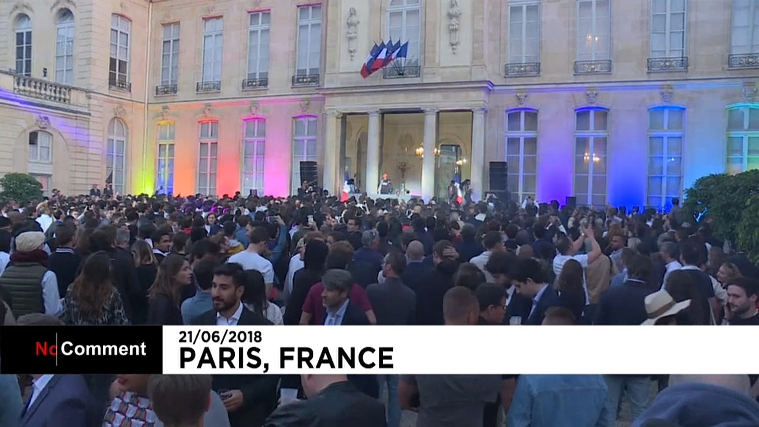 L'Elysée transformé en boîte de nuit